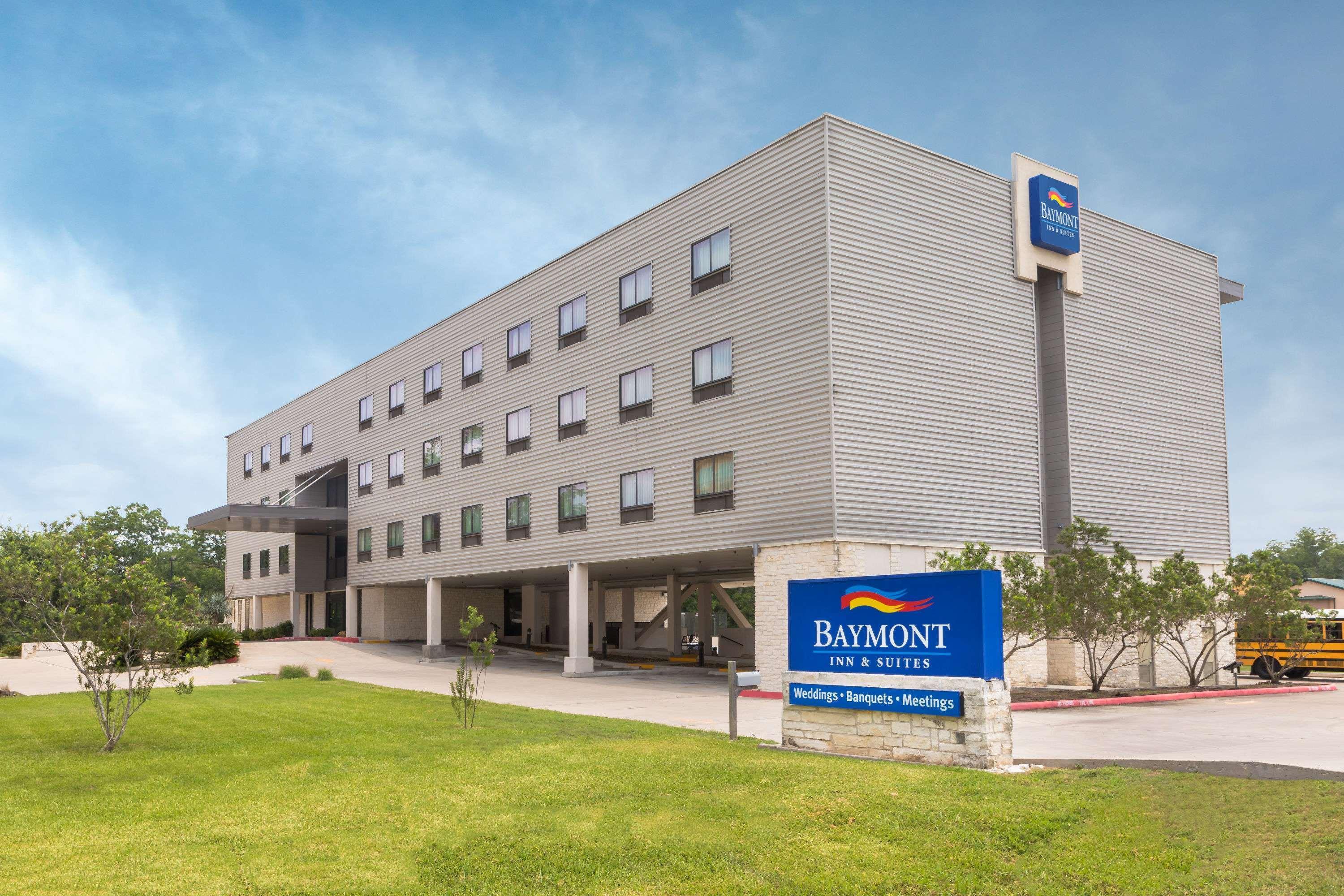 Hotel Baymont By Wyndham Columbus Exterior foto